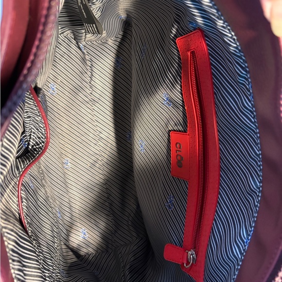 Cloe Burgundy Tote Bag with Scarf and crossbody strap - Picture 6 of 10